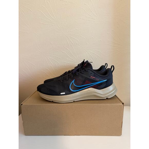 Nike Downshifter 12 Size 11 (Style # DD9293-008)